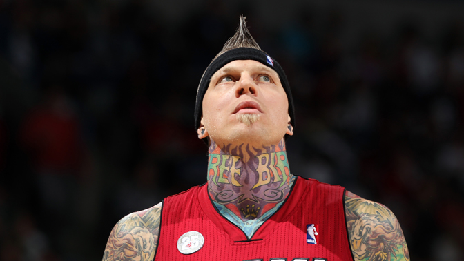 上篮命中率前11：字母67.5%第2 约基奇3 里夫斯6 东契奇8 文班11（上篮命中率榜TOP11：字母哥67.5%居第2，约基奇第3，里夫斯第6，东契奇第8，文班亚马第11）